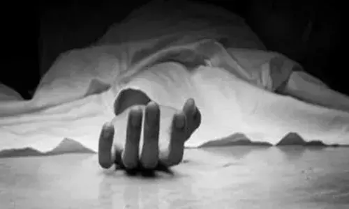 अंबेड़करनगर कॉलोनी में हुई युवक  की हत्या, कातिल को रेलवे स्टेशन से किया गिरफ्तार अंबेड़करनगर कॉलोनी में हुई युवक  की हत्या, कातिल को रेलवे स्टेशन से किया गिरफ्तार