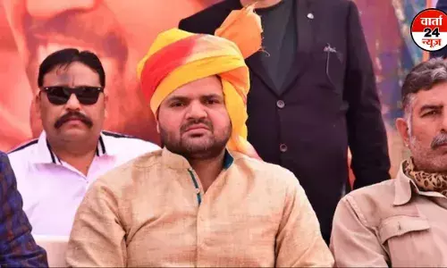 बृजभूषण सिंह के बेटे के काफिले ने 3 बच्चों को रौंदा, 2 की मौके पर मौत, एक की हालत गंभीर बृजभूषण सिंह के बेटे के काफिले ने 3 बच्चों को रौंदा, 2 की मौके पर मौत, एक की हालत गंभीर