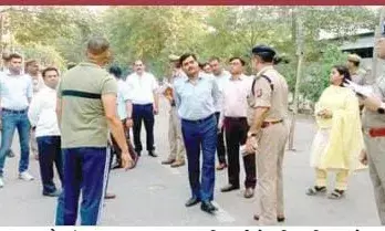 जिलाधिकारी ने मतगणना की सारी तैयारियों का लिया जायजा, अधिकारियों को दिए ये निर्देश जिलाधिकारी ने मतगणना की सारी तैयारियों का लिया जायजा, अधिकारियों को दिए ये निर्देश