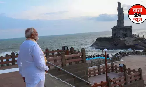 ध्यान मुद्रा में बैठे पीएम मोदी! 45 घंटे तक मौन रहेंगे, सिर्फ तरल आहार लेंगे