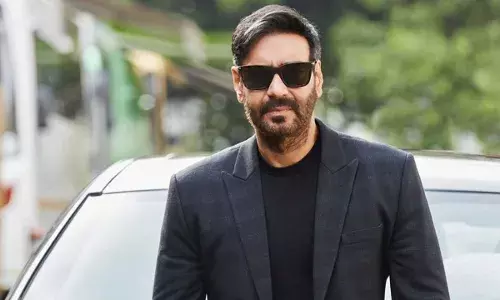 औरों में कहां दम था का पहला पोस्टर जारी, फिल्म में नजर आंएगे अजय देवगन औरों में कहां दम था का पहला पोस्टर जारी, फिल्म में नजर आंएगे अजय देवगन