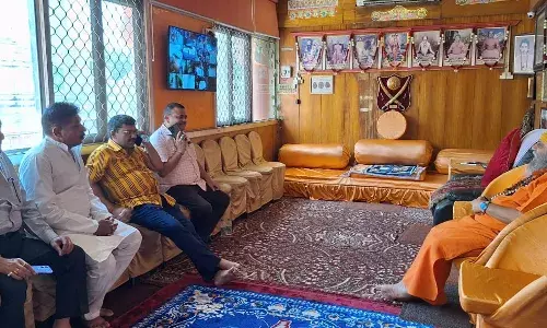 दूधेश्वर नाथ मंदिर जाने वाले मार्ग को किया गया सुचारू, श्रद्धालुओं के लिए निशुल्क पार्किंग की भी व्यवस्था दूधेश्वर नाथ मंदिर जाने वाले मार्ग को किया गया सुचारू, श्रद्धालुओं के लिए निशुल्क पार्किंग की भी व्यवस्था