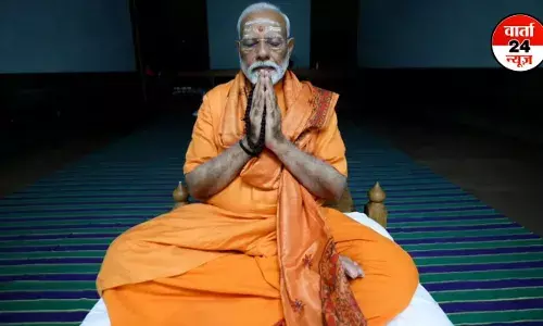 पीएम मोदी ने ध्यान साधना पूरी करने के बाद कवि तिरुवल्लर को किया नमन