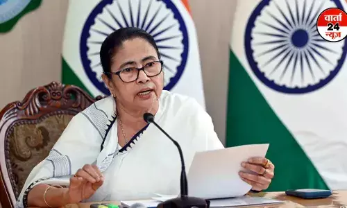 ममता बोलीं-मुझे खुशी है कि प्रधानमंत्री ने बहुमत का आंकड़ा हासिल नहीं किया ममता बोलीं-मुझे खुशी है कि प्रधानमंत्री ने बहुमत का आंकड़ा हासिल नहीं किया