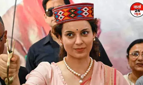 BJP सांसद कंगना रनौत को CICF की महिला गार्ड ने मारा थप्पड़, आरोपी महिला हिरासत में BJP सांसद कंगना रनौत को CICF की महिला गार्ड ने मारा थप्पड़, आरोपी महिला हिरासत में