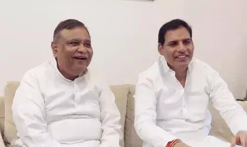 ईश्वर मावी के गांव टीला में सभी बूथों पर जीते अतुल गर्ग ईश्वर मावी के गांव टीला में सभी बूथों पर जीते अतुल गर्ग