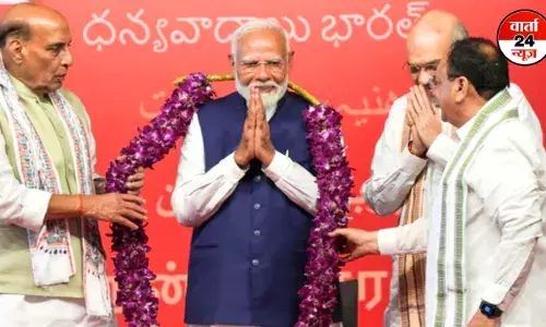 पीएम मोदी के शपथ ग्रहण समारोह में पड़ोसी देशों के ये नेता करेंगे शिरकत पीएम मोदी के शपथ ग्रहण समारोह में पड़ोसी देशों के ये नेता करेंगे शिरकत