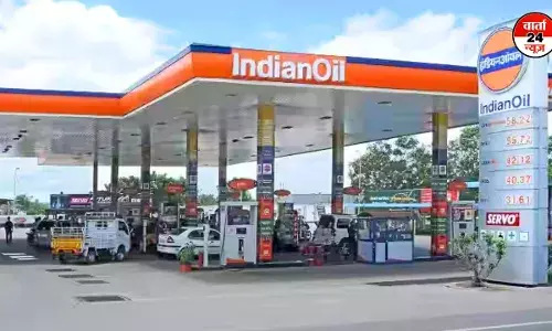 कर्नाटक में राज्य सरकार बढ़ाएगी पेट्रोल और डीजल की कीमत, पेट्रोल-डीजल 3 रुपये महंगा कर्नाटक में राज्य सरकार बढ़ाएगी पेट्रोल और डीजल की कीमत, पेट्रोल-डीजल 3 रुपये महंगा