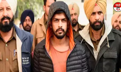 गैंगस्टर लॉरेंस बिश्नोई ने पाकिस्तानी डॉन को दी ईद की बधाई, वायरल वीडियो से मचा हड़कंप गैंगस्टर लॉरेंस बिश्नोई ने पाकिस्तानी डॉन को दी ईद की बधाई, वायरल वीडियो से मचा हड़कंप