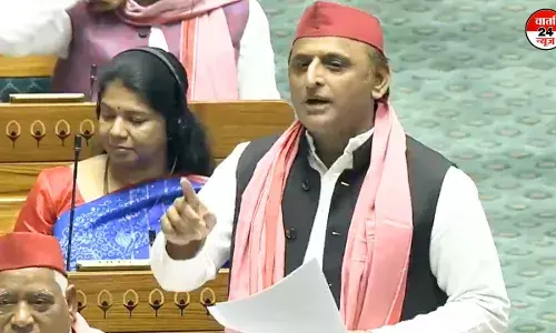 अयोध्या की जीत पर अखिलेश यादव ने कहा- होइहि सोइ जो राम रची राखा, जानें संसद में किन-किन मुद्दों पर सरकार को घेरा अयोध्या की जीत पर अखिलेश यादव ने कहा- होइहि सोइ जो राम रची राखा, जानें संसद में किन-किन मुद्दों पर सरकार को घेरा