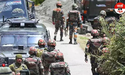 अमरनाथ यात्रा को निशाना बनाने की थी साजिश! कुलगाम में सर्च ऑपरेशन जारी अमरनाथ यात्रा को निशाना बनाने की थी साजिश! कुलगाम में सर्च ऑपरेशन जारी