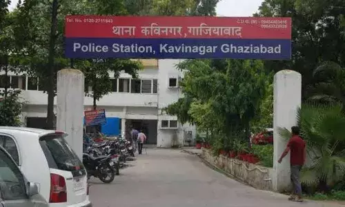 ईमेल के जरिए मिली शिकायत पर कार सेल परचेज करने वाले तीन कारोबारी के विरुद्ध मुकदमा दर्ज