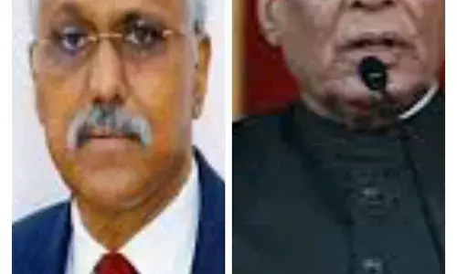 कठुआ हमले से शोक में डूबी देव भूमि! रक्षा सचिव ने कहा- पांचों जवानों की हत्या का बदला लेंगे कठुआ हमले से शोक में डूबी देव भूमि! रक्षा सचिव ने कहा- पांचों जवानों की हत्या का बदला लेंगे