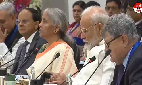 बजट से पहले पीएम मोदी ने अर्थशास्त्रियों के साथ बैठक की, केंद्र सरकार का ध्यान गरीब, मध्य और निम्न मध्यवर्ग पर सबसे ज्यादा बजट से पहले पीएम मोदी ने अर्थशास्त्रियों के साथ बैठक की, केंद्र सरकार का ध्यान गरीब, मध्य और निम्न मध्यवर्ग पर सबसे ज्यादा