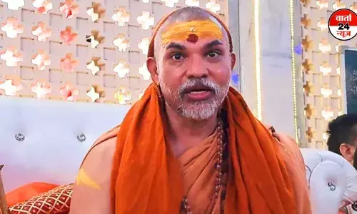 शंकराचार्य स्वामी अविमुक्तेश्वरानंद के वक्तव्य पर शिवसेना (यूबीटी) और शिवसेना (शिंदे) में ठनी! शंकराचार्य स्वामी अविमुक्तेश्वरानंद के वक्तव्य पर शिवसेना (यूबीटी) और शिवसेना (शिंदे) में ठनी!