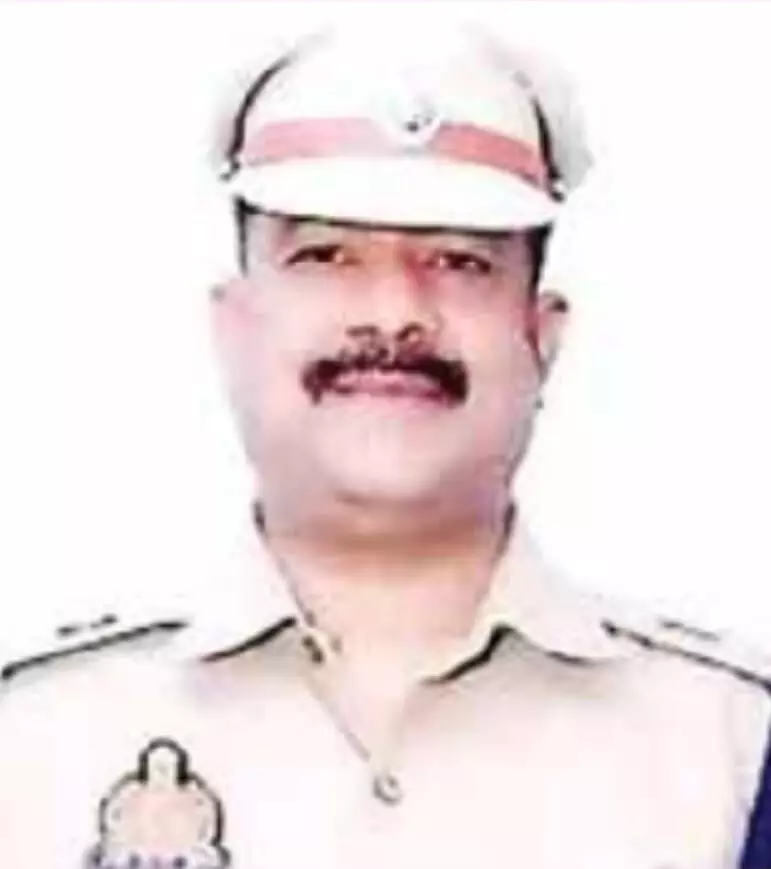 सावधान! अब अपराधियो की खैर नहीं, शहर में आ चुके हैं डीसीपी राजेश, जानें ऐसी क्या खास बात है राजेश कुमार में सावधान! अब अपराधियो की खैर नहीं, शहर में आ चुके हैं डीसीपी राजेश, जानें ऐसी क्या खास बात है राजेश कुमार में