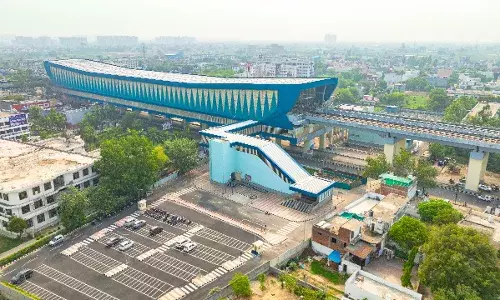 दिल्ली-मेरठ आरआरटीएस कॉरिडोर पर स्टेशनों के पार्किंग स्थलों में एक साथ खड़े हो सकेंगे 8 हज़ार से अधिक वाहन दिल्ली-मेरठ आरआरटीएस कॉरिडोर पर स्टेशनों के पार्किंग स्थलों में एक साथ खड़े हो सकेंगे 8 हज़ार से अधिक वाहन