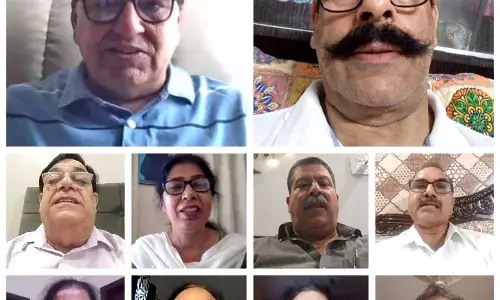 जीवन पथ पर आगे बढ़ विषय पर गोष्ठी संपन्न जीवन पथ पर आगे बढ़ विषय पर गोष्ठी संपन्न