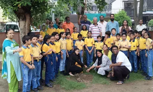 महाराणा प्रताप पार्क में एक पेड़ मां के नाम अभियान के तहत बच्चों ने किया पौधारोपण किया: पप्पू पहलवान