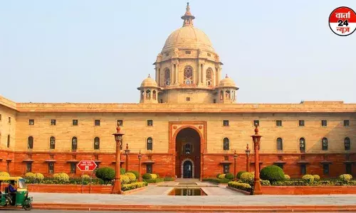 राष्ट्रपति भवन के दो महत्वपूर्ण हॉलों का नाम बदला, प्रियंका ने कहा दरबार की नहीं शहंशाह की अवधारणा!