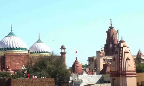 श्रीकृष्ण जन्मभूमि-शाही ईदगाह मस्जिद विवाद में मुस्लिम पक्ष को बड़ा झटका, इलाहाबाद हाई कोर्ट ने मुस्लिम पक्ष की याचिका को किया खारिज श्रीकृष्ण जन्मभूमि-शाही ईदगाह मस्जिद विवाद में मुस्लिम पक्ष को बड़ा झटका, इलाहाबाद हाई कोर्ट ने मुस्लिम पक्ष की याचिका को किया खारिज