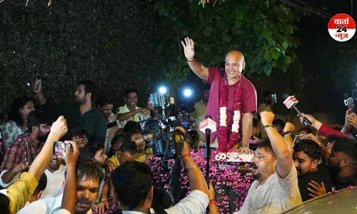 मनीष सिसोदिया तिहाड़ जेल से 17 महीना के बाद आए बाहर, कार्यकर्ताओं में खुशी की लहर मनीष सिसोदिया तिहाड़ जेल से 17 महीना के बाद आए बाहर, कार्यकर्ताओं में खुशी की लहर