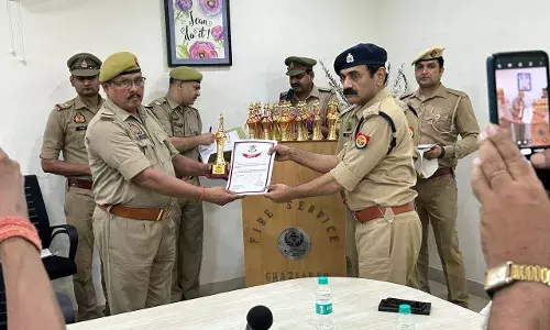 आग की भीषण घटनाओं में विशेष योगदान देने वाले 31 अग्निशमन अधिकारी सम्मानित