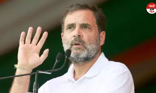 राहुल गांधी ने कोलकाता प्रशासन पर उठाया सवाल, आरोपी और अस्पताल को बचाने की कोशिश क्यों हो रही है? राहुल गांधी ने कोलकाता प्रशासन पर उठाया सवाल, आरोपी और अस्पताल को बचाने की कोशिश क्यों हो रही है?