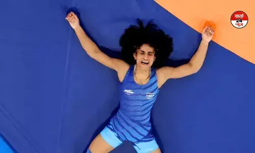 विनेश फोगाट का सपना टूटा, सिल्वर मेडल देने की अपील हुई खारिज विनेश फोगाट का सपना टूटा, सिल्वर मेडल देने की अपील हुई खारिज