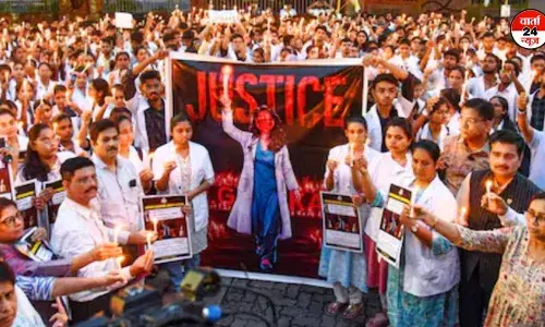 स्वास्थ्य मंत्रालय के सामने सड़क पर मरीजों इलाज करेंगे AIIMS के डॉक्टर्स, बंगाल के राज्यपाल ने गृह मंत्री और स्वास्थ्य मंत्री से मुलाकात का मांगा समय स्वास्थ्य मंत्रालय के सामने सड़क पर मरीजों इलाज करेंगे AIIMS के डॉक्टर्स, बंगाल के राज्यपाल ने गृह मंत्री और स्वास्थ्य मंत्री से मुलाकात का मांगा समय