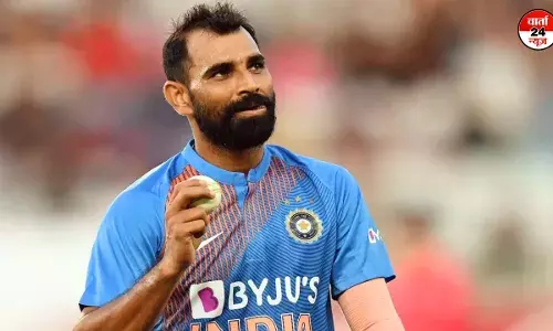 रणजी ट्रॉफी में मोहम्मद शमी कर सकते हैं वापसी, न्यूजीलैंड के खिलाफ तीन मैचों की सीरीज में भी खेलने की संभावना रणजी ट्रॉफी में मोहम्मद शमी कर सकते हैं वापसी, न्यूजीलैंड के खिलाफ तीन मैचों की सीरीज में भी खेलने की संभावना