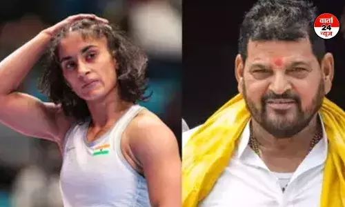 बृजभूषण के खिलाफ गवाही देने वाली पहलवानों की दिल्ली पुलिस ने हटाई सुरक्षा- विनेश फोगाट बृजभूषण के खिलाफ गवाही देने वाली पहलवानों की दिल्ली पुलिस ने हटाई सुरक्षा- विनेश फोगाट