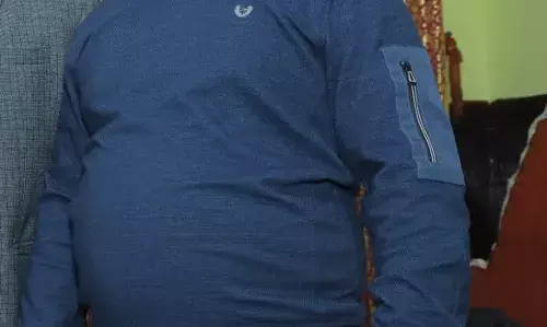 केदारनाथ में हुए लापता बेटे की सलामती के लिए मां ने मांगी दुआ, बाइक पर घर से निकले थे केदारनाथ में हुए लापता बेटे की सलामती के लिए मां ने मांगी दुआ, बाइक पर घर से निकले थे