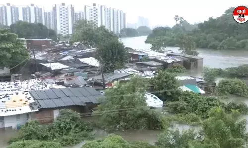 गुजरात में भारी बारिश, दो दिन के लिए अलर्ट जारी, दिल्ली में अगले पांच दिनों तक हल्की बारिश होने की संभावना गुजरात में भारी बारिश, दो दिन के लिए अलर्ट जारी, दिल्ली में अगले पांच दिनों तक हल्की बारिश होने की संभावना