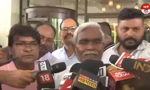 कंफ्यूजन से निकले चंपई सोरेन! आज कर दिया भाजपा में शामिल होने का एलान, बेटा भी होगा शामिल, जानें किस तारीख को होंगे शामिल कंफ्यूजन से निकले चंपई सोरेन! आज कर दिया भाजपा में शामिल होने का एलान, बेटा भी होगा शामिल, जानें किस तारीख को होंगे शामिल