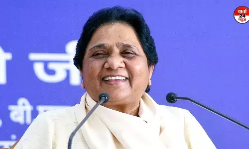 बसपा की राष्ट्रीय अध्यक्ष फिर बनीं मायावती, 2003 से लगातार पार्टी अध्यक्ष चुनी जा रही बसपा की राष्ट्रीय अध्यक्ष फिर बनीं मायावती, 2003 से लगातार पार्टी अध्यक्ष चुनी जा रही