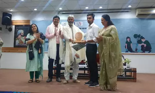 भारत में जल का विश्वविद्यालय भी बनना चाहिए जिसमें जल को लेकर अध्ययन व शोध भी हो -पद्मश्री पांडेय भारत में जल का विश्वविद्यालय भी बनना चाहिए जिसमें जल को लेकर अध्ययन व शोध भी हो -पद्मश्री पांडेय