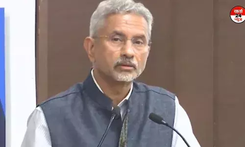 बोले विदेश मंत्री- मुझे बताइए ऐसा कौन सा देश है जिसे पड़ोसियों से चुनौती नहीं है? पड़ोसी हमेशा एक पहेली होते हैं... बोले विदेश मंत्री- मुझे बताइए ऐसा कौन सा देश है जिसे पड़ोसियों से चुनौती नहीं है? पड़ोसी हमेशा एक पहेली होते हैं...