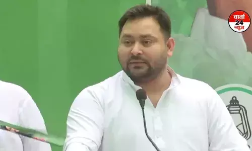 देश में जाति आधारित जनगणना की मांग लेकर RJD के लोग धरने पर बैठे, तेजस्वी यादव ने कहा- भाजपा के लोग चाहते हैं कि कचड़ा उठाने वाले की आने वाली पीढ़ी भी वही काम करे देश में जाति आधारित जनगणना की मांग लेकर RJD के लोग धरने पर बैठे, तेजस्वी यादव ने कहा- भाजपा के लोग चाहते हैं कि कचड़ा उठाने वाले की आने वाली पीढ़ी भी वही काम करे