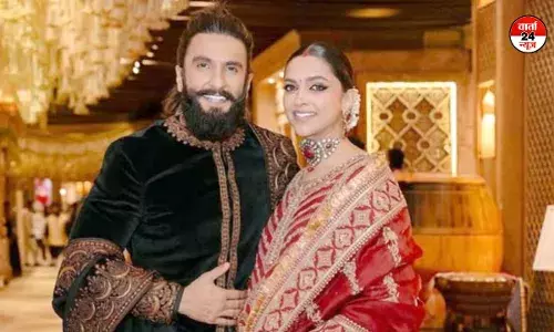 दीपिका पादुकोण-रणवीर सिंह बनें माता-पिता, एक्ट्रेस ने बेटी को दिया जन्म दीपिका पादुकोण-रणवीर सिंह बनें माता-पिता, एक्ट्रेस ने बेटी को दिया जन्म