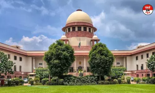 यूपी में 69 हजार शिक्षक भर्ती मामले में SC ने HC के फैसले पर लगाई रोक यूपी में 69 हजार शिक्षक भर्ती मामले में SC ने HC के फैसले पर लगाई रोक