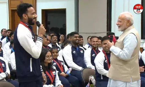 पैरालंपिक खिलाड़ियों ने पीएम मोदी से की मुलाकात, बोले- सबके लिए पीएम का मतलब प्राइम मिनिस्टर हमारे लिए पीएम का मतलब परम मित्र है