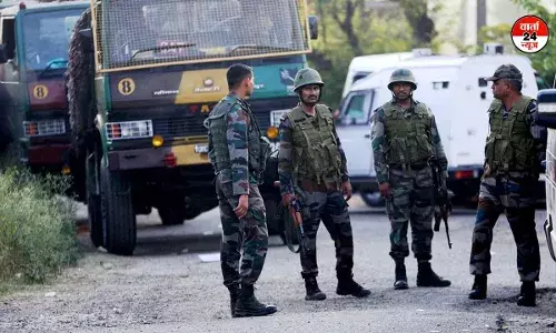 किश्तवाड़ के चतरू इलाके में आतंकियों से मुठभेड़ के दौरान 4 जवान घायल किश्तवाड़ के चतरू इलाके में आतंकियों से मुठभेड़ के दौरान 4 जवान घायल