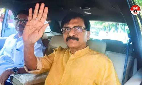 मानहानि मामले में संजय राउत को 15 दिन की जेल और 25 हजार रुपये जुर्माने की सजा मानहानि मामले में संजय राउत को 15 दिन की जेल और 25 हजार रुपये जुर्माने की सजा