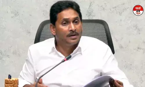 तिरुपति विवाद के बाद जगन रेड्डी ने दी अपनी प्रतिक्रिया, कहा- सीएम चंद्रबाबू नायडू ने लगाया झूठा आरोप तिरुपति विवाद के बाद जगन रेड्डी ने दी अपनी प्रतिक्रिया, कहा- सीएम चंद्रबाबू नायडू ने लगाया झूठा आरोप