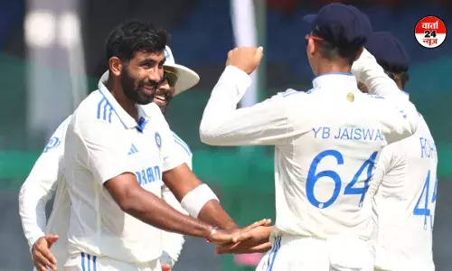 बांग्लादेश 233 रन पर ऑलआउट, मोमिनुल ने जड़ा शतक! अब भारत कर रहा बल्लेबाजी बांग्लादेश 233 रन पर ऑलआउट, मोमिनुल ने जड़ा शतक! अब भारत कर रहा बल्लेबाजी