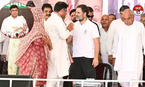 पूर्व सांसद अशोक तंवर कांग्रेस में फिर हुए शामिल, पार्टी बदलने में रहे हैं माहिर!