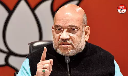 जहां मोदी सरकार नशामुक्त भारत की नीति अपना रही तो वहीं कांग्रेस ड्रग्स की अंधेरी दुनिया में ले जाना चाहती है: अमित शाह जहां मोदी सरकार नशामुक्त भारत की नीति अपना रही तो वहीं कांग्रेस ड्रग्स की अंधेरी दुनिया में ले जाना चाहती है: अमित शाह