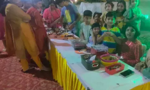 नवरात्रि पर बच्चे बने Businessman