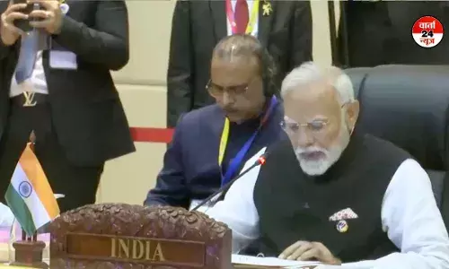 पीएम मोदी ने 21वें आसियान-भारत शिखर सम्मेलन में कहा- 10 वर्षों में आसियान क्षेत्र के साथ हमारा व्यापार 130 बिलियन डॉलर से अधिक हो गया है पीएम मोदी ने 21वें आसियान-भारत शिखर सम्मेलन में कहा- 10 वर्षों में आसियान क्षेत्र के साथ हमारा व्यापार 130 बिलियन डॉलर से अधिक हो गया है